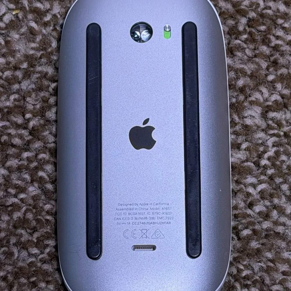 Apple Magic Mouse 2 Wireless Mouse - White (A1657)